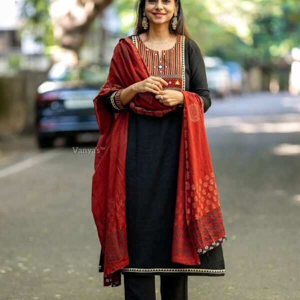 Handloom cotton kurta set