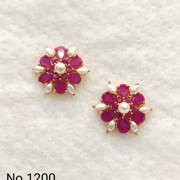 Special Pearl Ear Tops Stud Earring