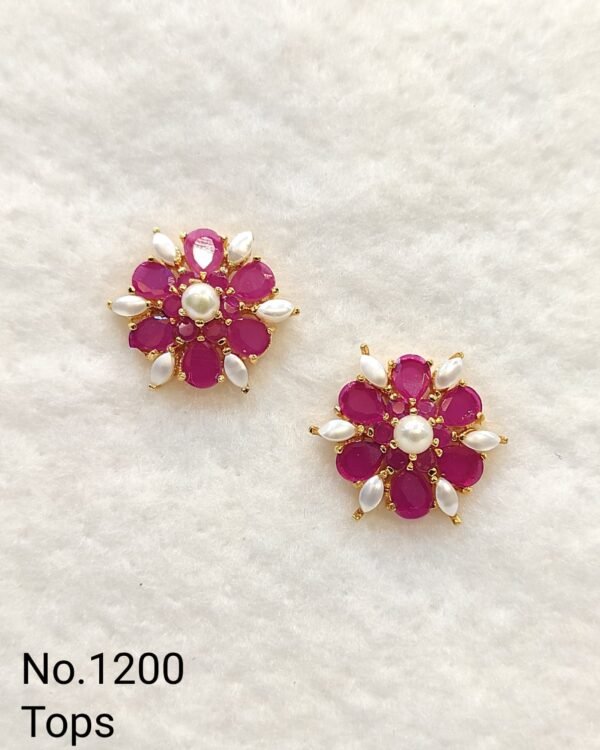 Special Pearl Ear Tops Stud Earring