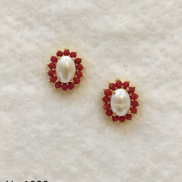Pearl Ear Tops Stud Earring