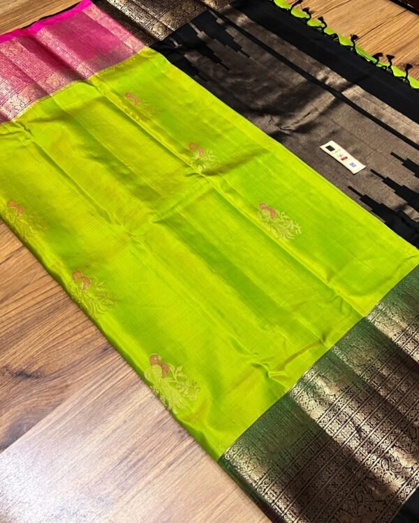 Traditional elegant Kanchipuram pure silk saree