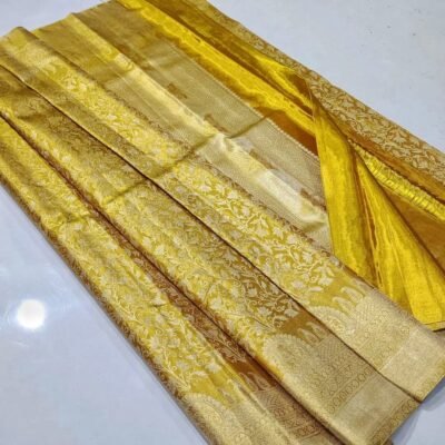 Pure kanchipattu floral silver jari and gold jari