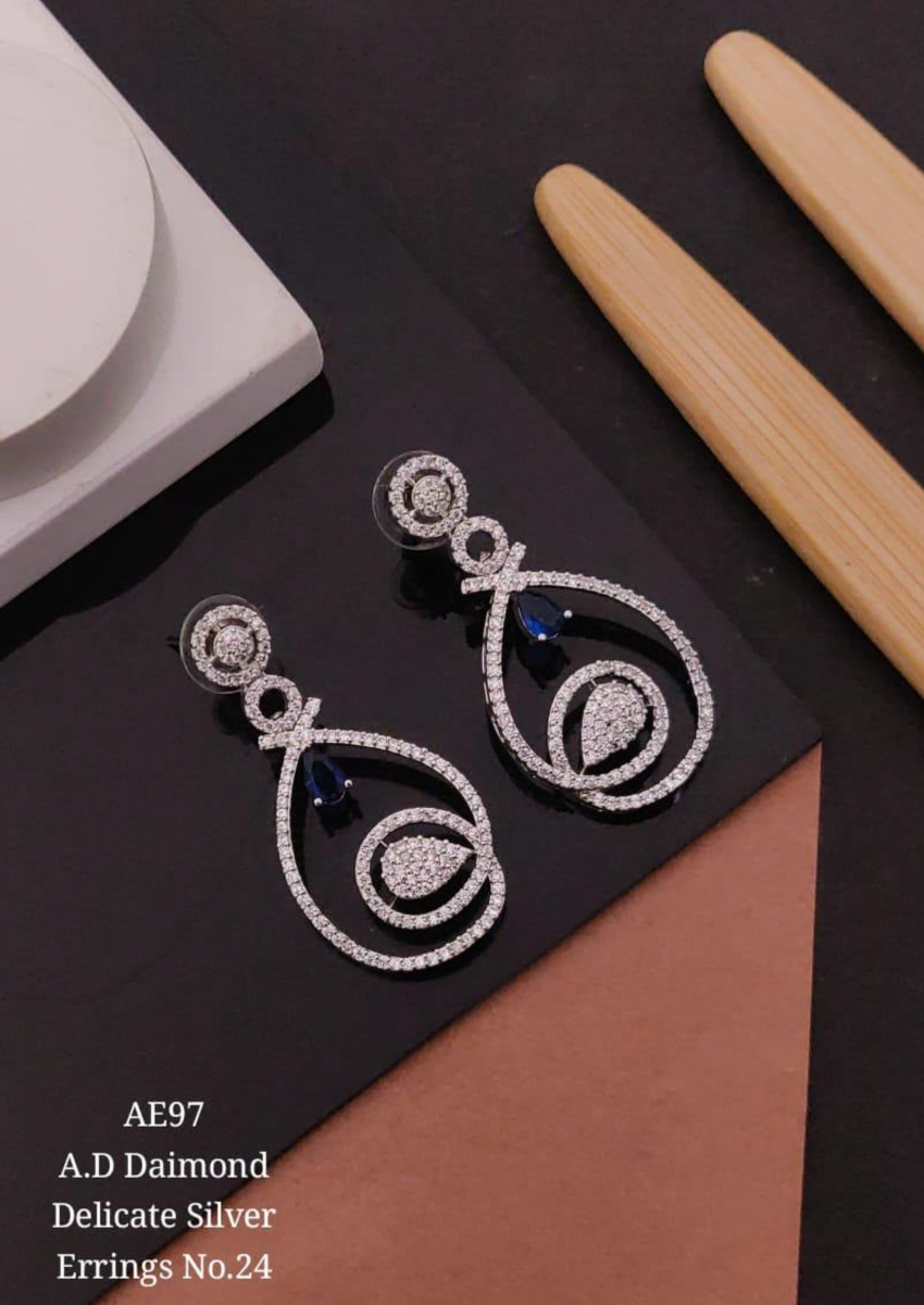 AD Earing 1 AD Earing