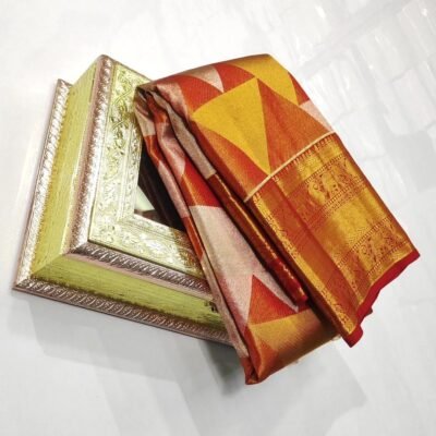 Pure kanchi pattu tissue