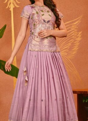 Kamakshi Pethani Cotton Silk Jacket Indo Western