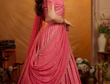 Peetal Gulabi Viscose Dola Lehenga Set In Pink