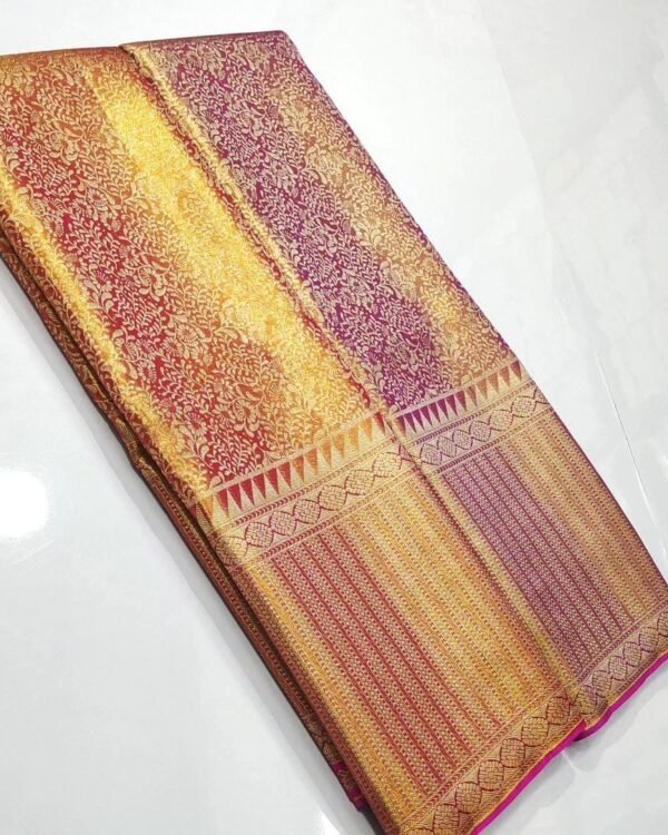Pure kanchi pattu tissue edge to edge checks boarder with all over floral brocade