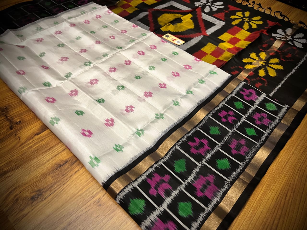 New Pure Ikkath silk Handloom 6 New Pure Ikkath silk Handloom - Image 6