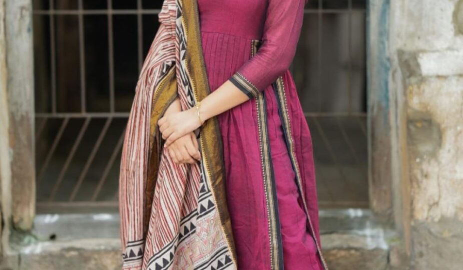 No. 1 High Quality Kurtis Redefining Ethnic Fashion