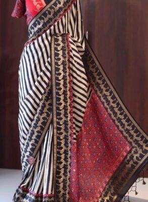 Black-and-White striped Pure Munga Silk Saree