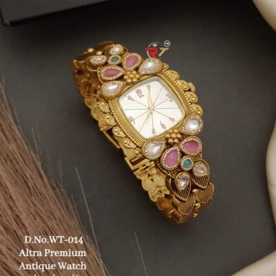 Essential Antique Watch