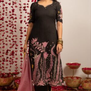 No. 1 High Quality Kurtis Redefining Ethnic Fashion at Eflina.in