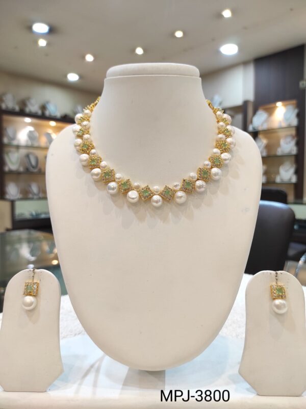 Pearl necklace - Image 2