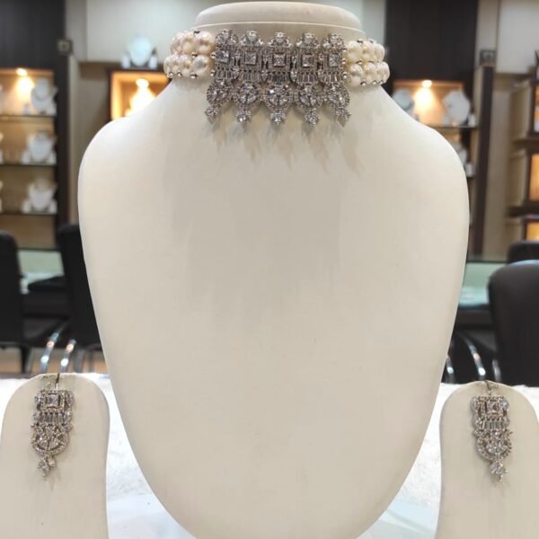 Exclusive Choker set