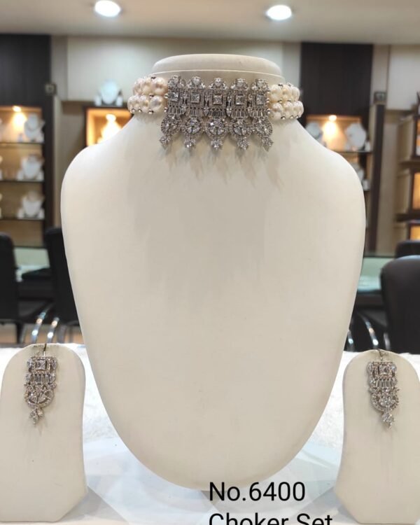Exclusive Choker set