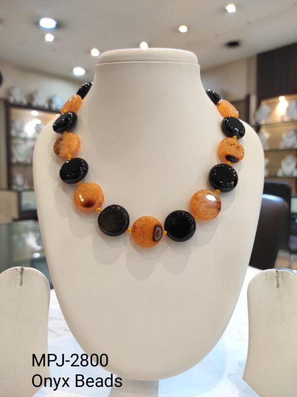 Onyx beads