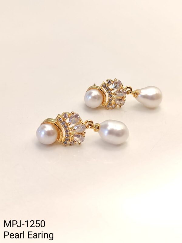 Pearl Earing - Image 8