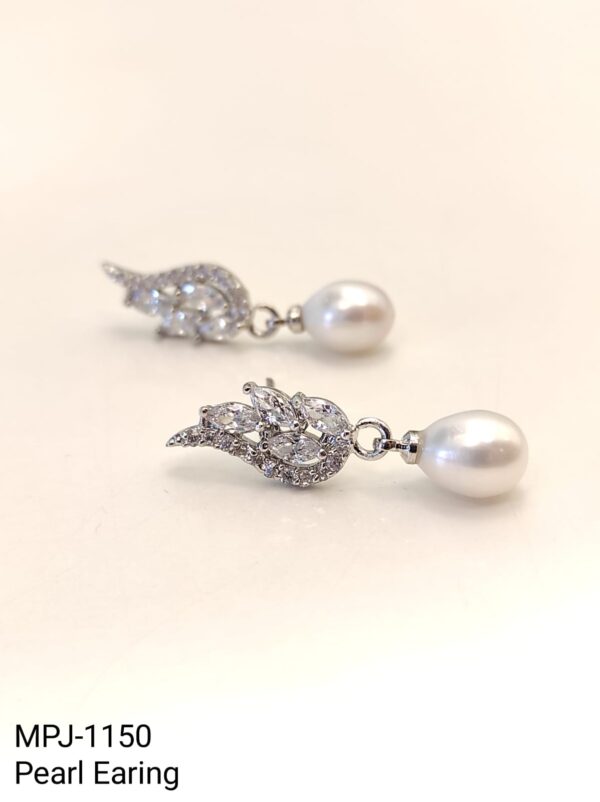 Pearl Earing - Image 3