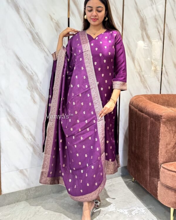 Shop Dola silk banarasi kurti set