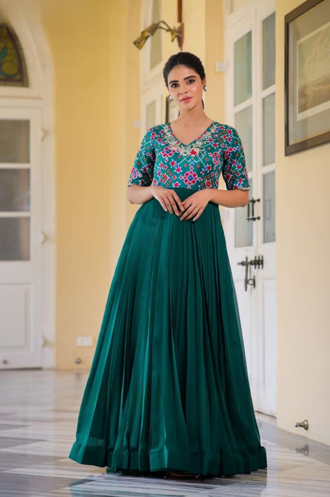 Gehna Patola Maxi 5 Gehna Patola Maxi - Image 5