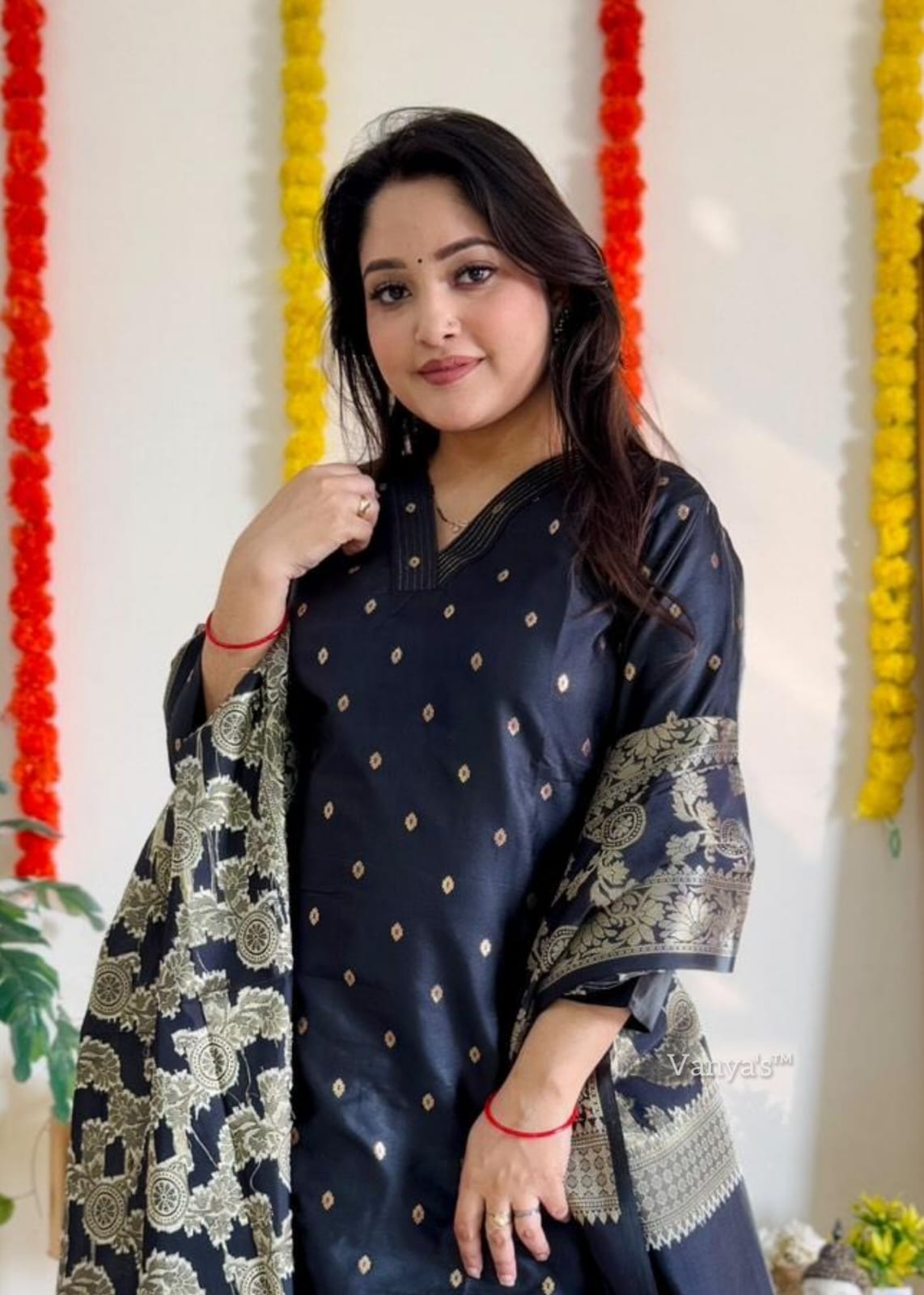 Kurta dola silk banarasi 14 Kurta dola silk banarasi - Image 14