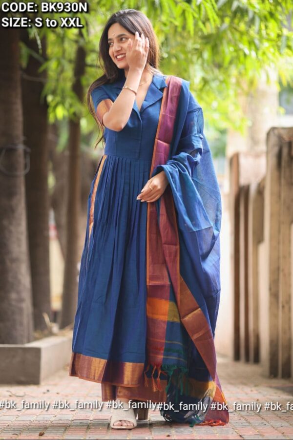 Radhika Handloom Suit Set - Image 4