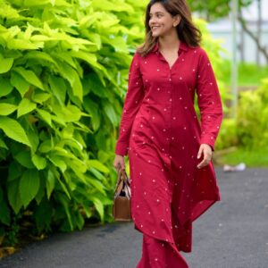 Lavish Handloom Co-ord Set in Maroon
