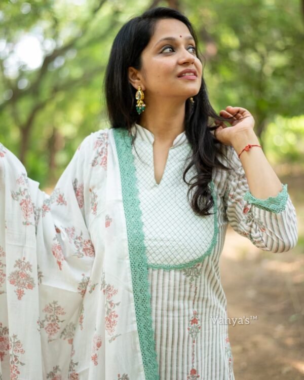 Hand block cotton suit