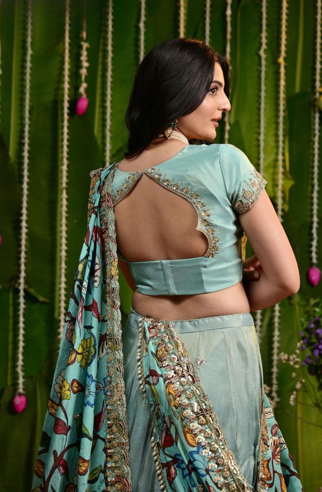 Blue Golden Tissue Lehenga Set 7 Blue Golden Tissue Lehenga Set - Image 7
