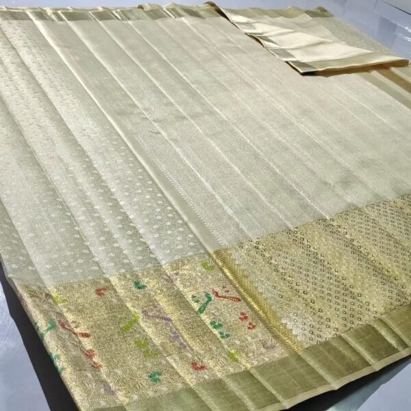 Pure kanchipattu handloom 2g scart boarder with peacock stitching Meena brocade designs
