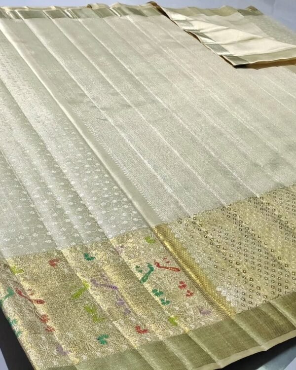 Pure kanchipattu handloom 2g scart boarder with peacock stitching Meena brocade designs