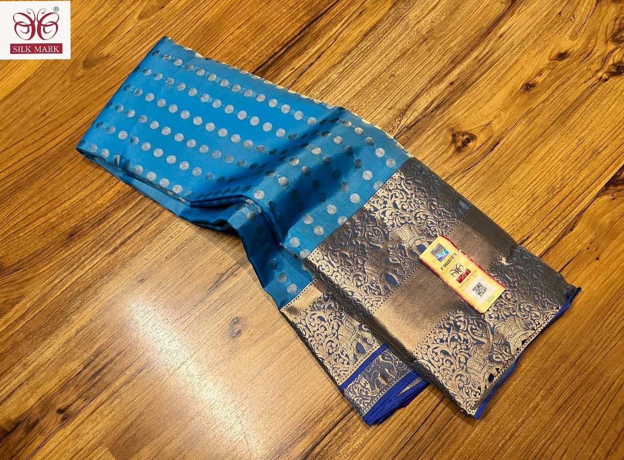 Light weight fancy soft silk Handloom 3 Light weight fancy soft silk Handloom - Image 3