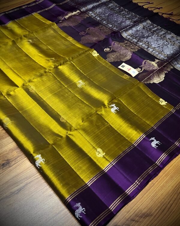 New Pure Kanchipuram silk Gold Jarie weaving Butta