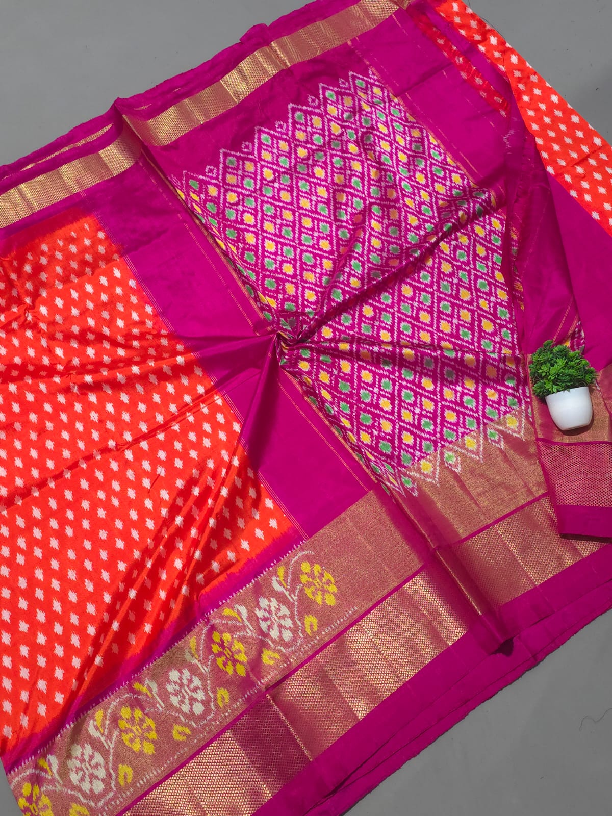 Simple Ikkat silk sarees 4 Simple Ikkat silk sarees - Image 4
