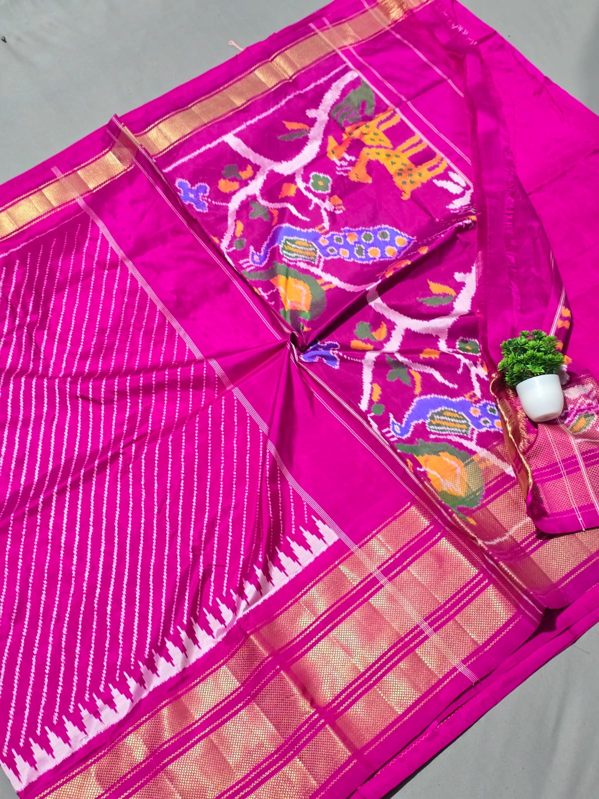Simple Ikkat silk sarees 12 Simple Ikkat silk sarees - Image 12