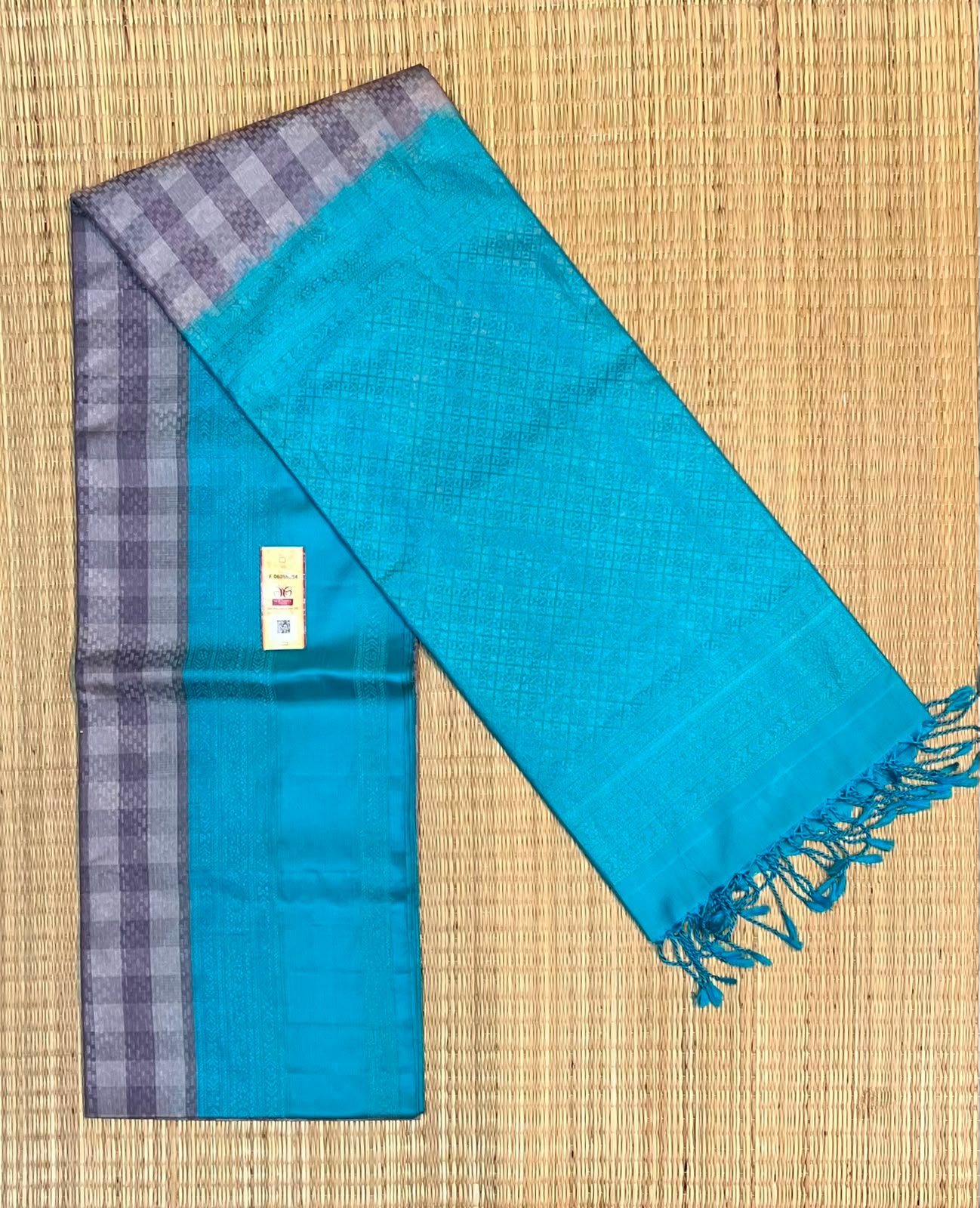 Exclusive Pure kanchipuram silk 4 Exclusive Pure kanchipuram silk - Image 4