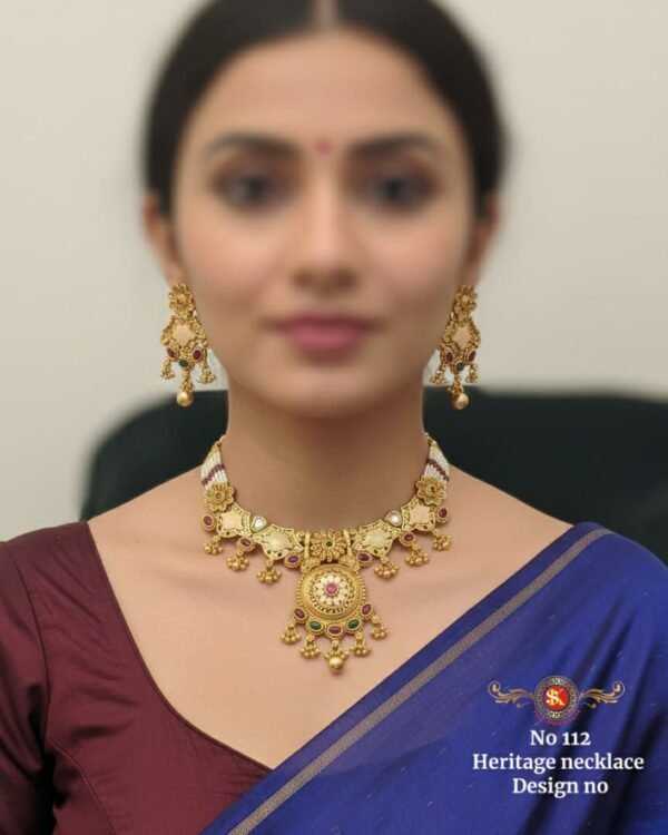Antique Necklace Set