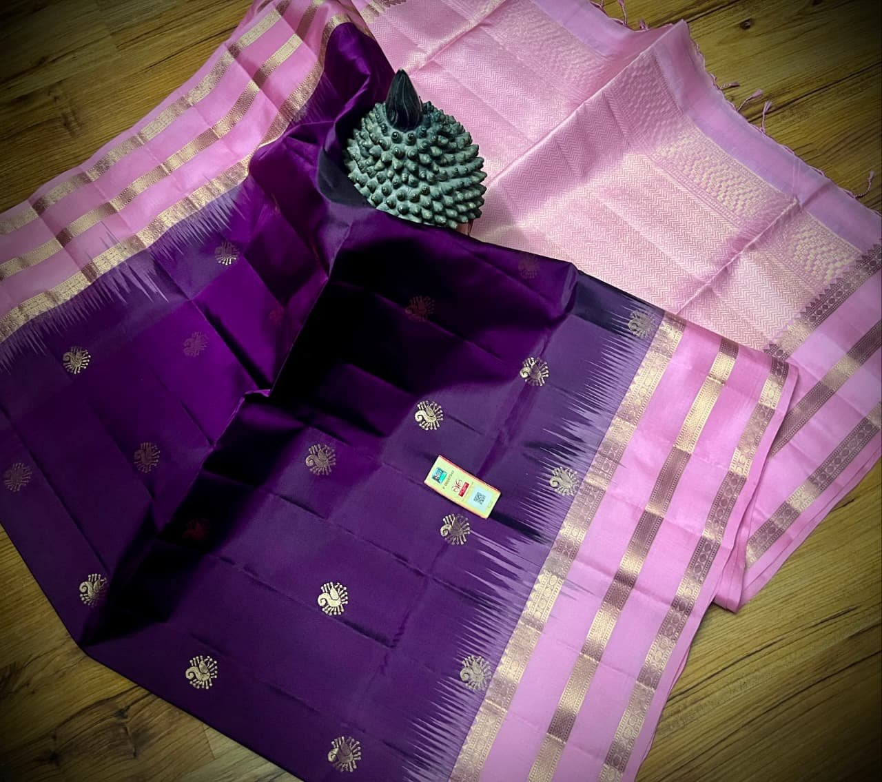 Exclusive Pure silk Handloom 3 Exclusive Pure silk Handloom - Image 3