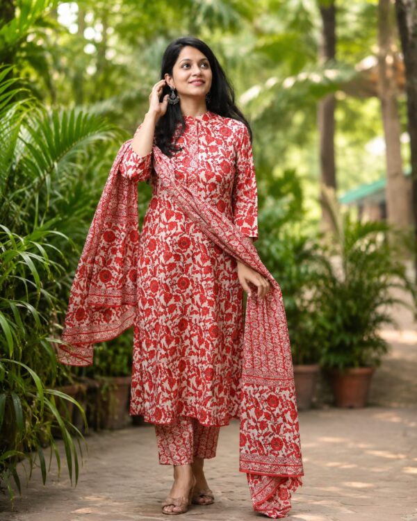 Floral bagru printed cotton kurti pant duppata set