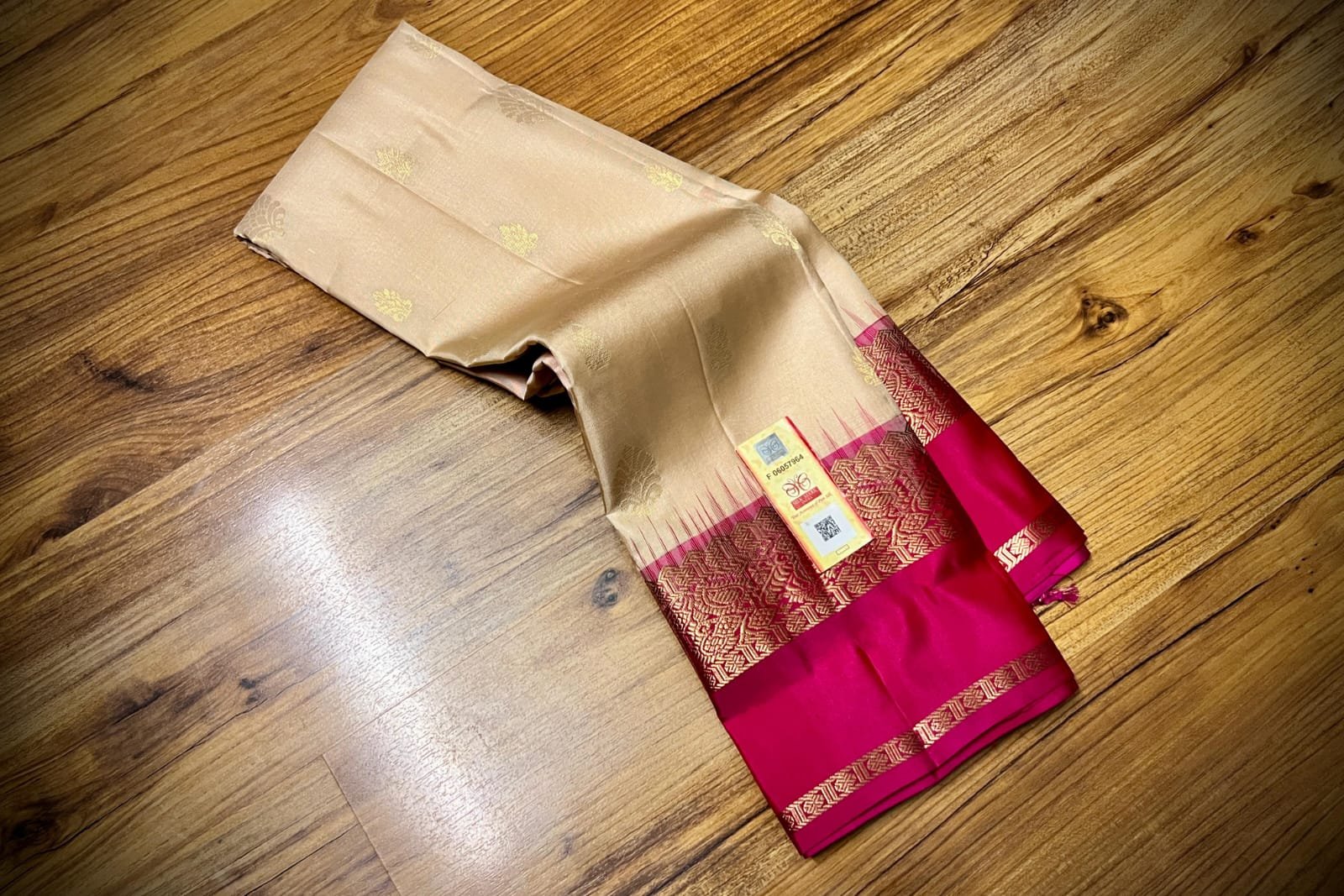 New Pure silk Handloom Saree 2 New Pure silk Handloom Saree - Image 2