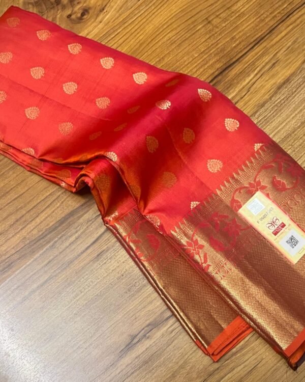 Pure Kanchipuram silk