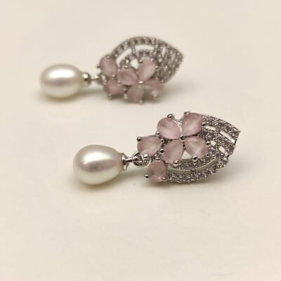 Beautiful Pearl Earings