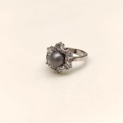 New Pearls Finger Ring Adjustable