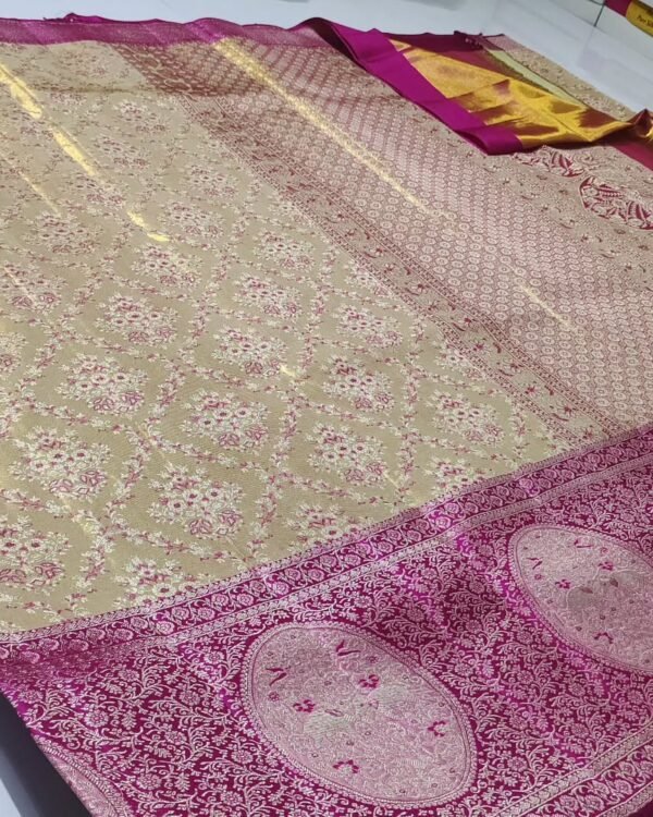 Pretty collection pure kanchipattu resham warp meenakari brocade designs