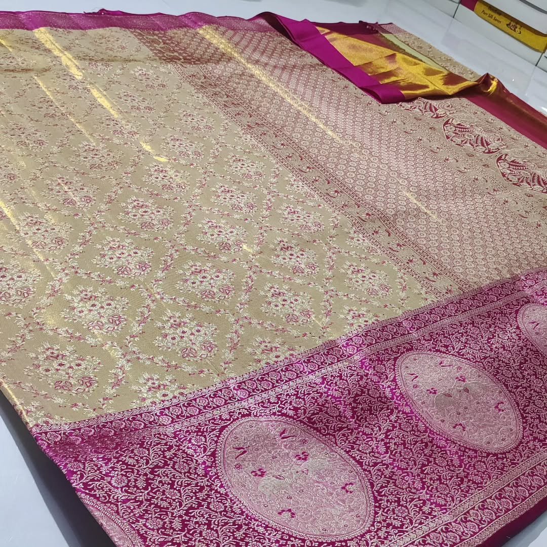 Pretty collection pure kanchipattu resham warp meenakari brocade designs