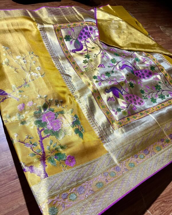 Pure kanchipattu tissue edge to Meenakari