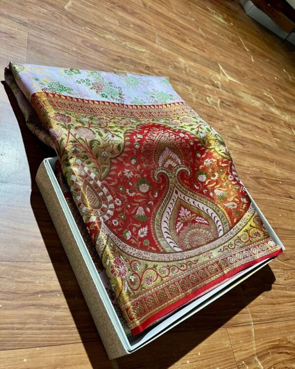 Pure kanchipattu resham double warp Meena brocade