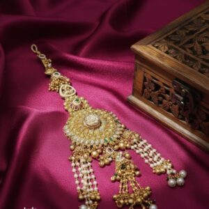 Beautiful Antique Juda