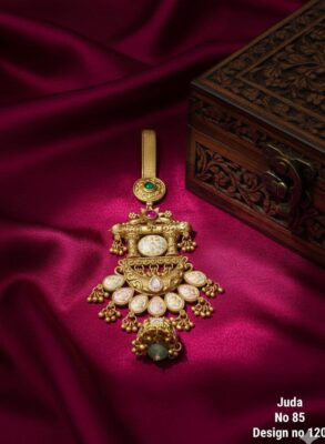 Exclusive Antique Juda