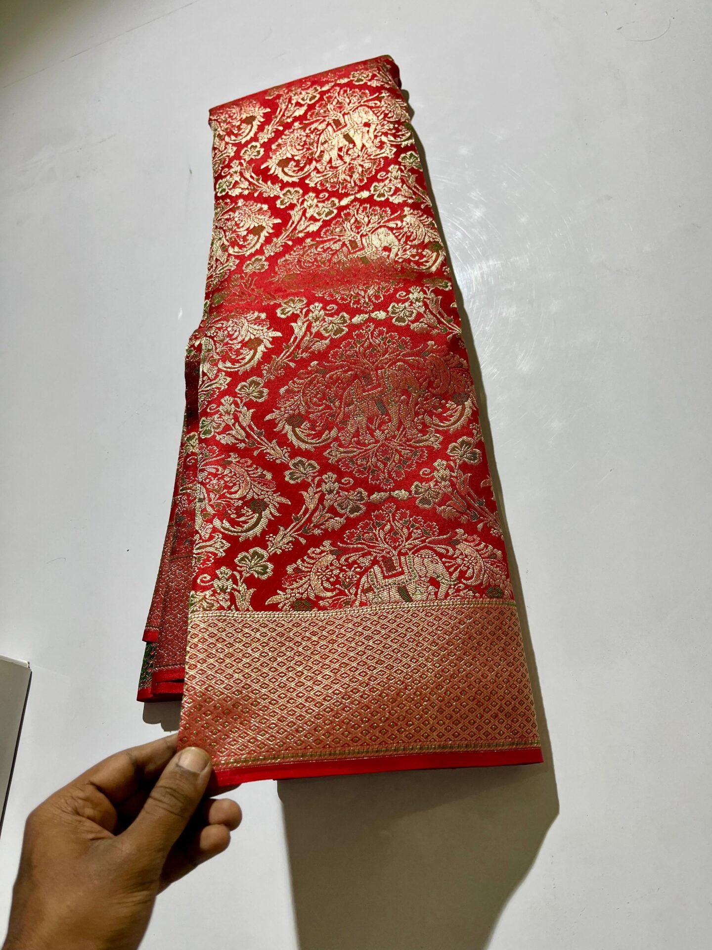 Pure kanchipattu tissue edge to edge floral Meena brocade designs 2 Pure kanchipattu tissue edge to edge floral Meena brocade designs - Image 2